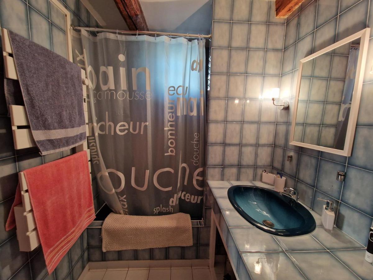 Maison La Finiere: Alpes-maritimes Village Retreat Near * Isola